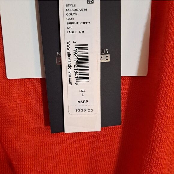 NWT Alice + Olivia Top - Picture 5 of 6